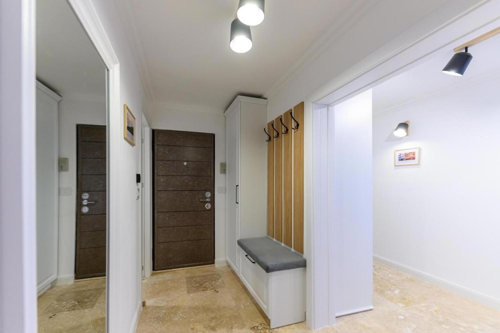 Five Stars Apartment Timişoara Eksteriør billede